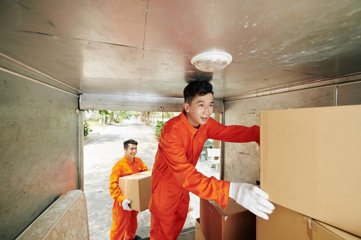 فك وتركيب الأثاث